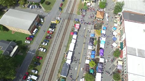great locomotive chase festival adairsville ga|Great Locomotive Chase Festival draws a crowd.